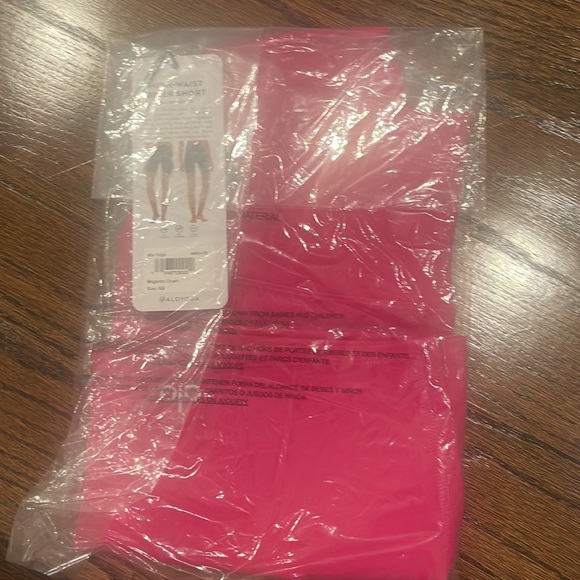 7" High-Waist Biker Short - Picture 4 of 5